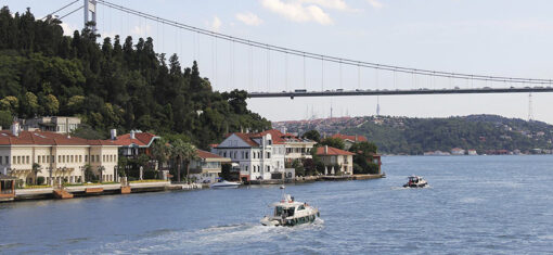 bosphorus cruise in istanbul